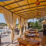 Ihotel Sunny Hotel 4*