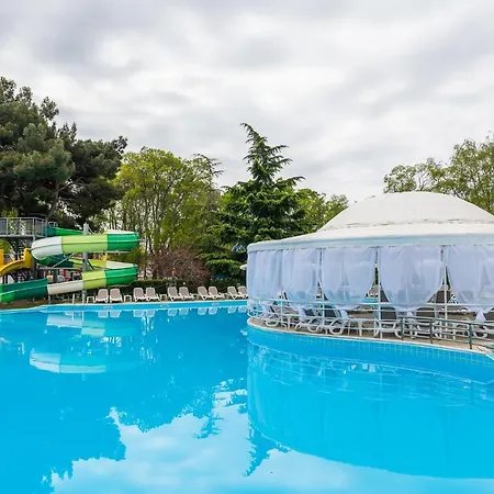 Ihotel Sunny Szálloda 4*