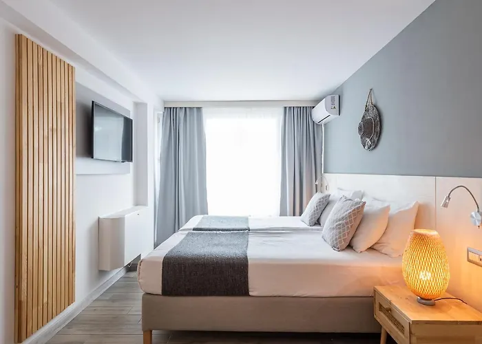 Ihotel Sunny 4*
