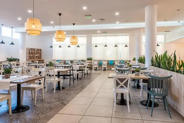 Ihotel Sunny 4*