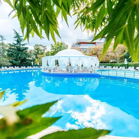 Ihotel Sunny 4*