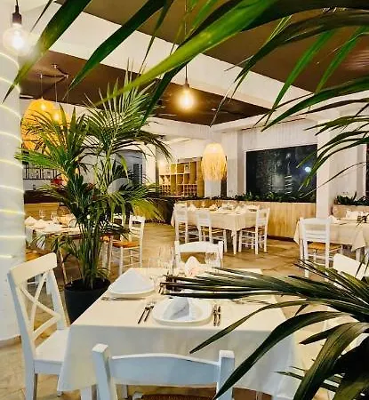 Ihotel Sunny Отель 4*