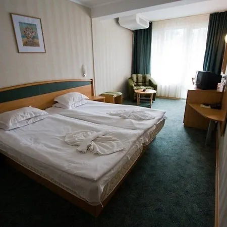 Отель Ihotel Sunny 4*