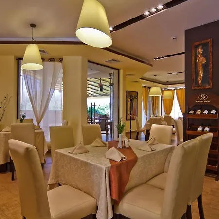Хотел Ihotel