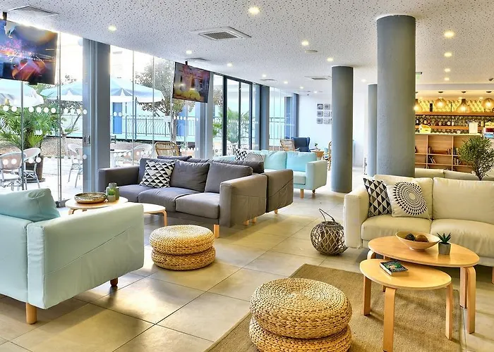 Ihotel Sunny מלון